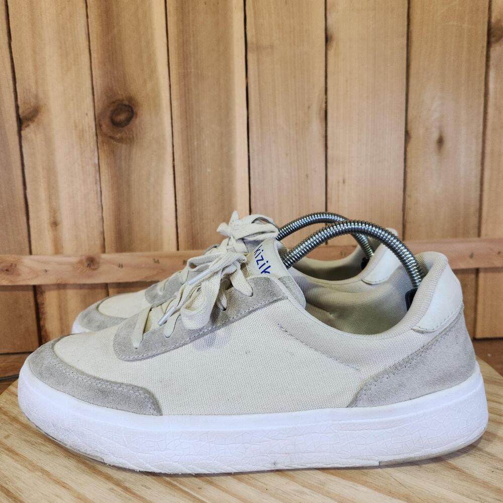 Kizik Prague Shoes Mens 9.5 Beige Canvas Lace Up Comfort Hands Free Sneakers